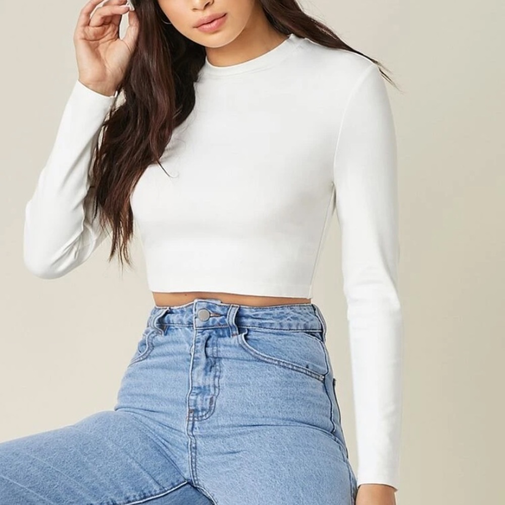Cropped top - Picture 4 of 5